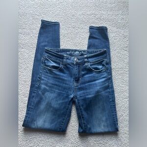 American Eagle Super Stretch Skinny Jeans 00R – Classic Fit